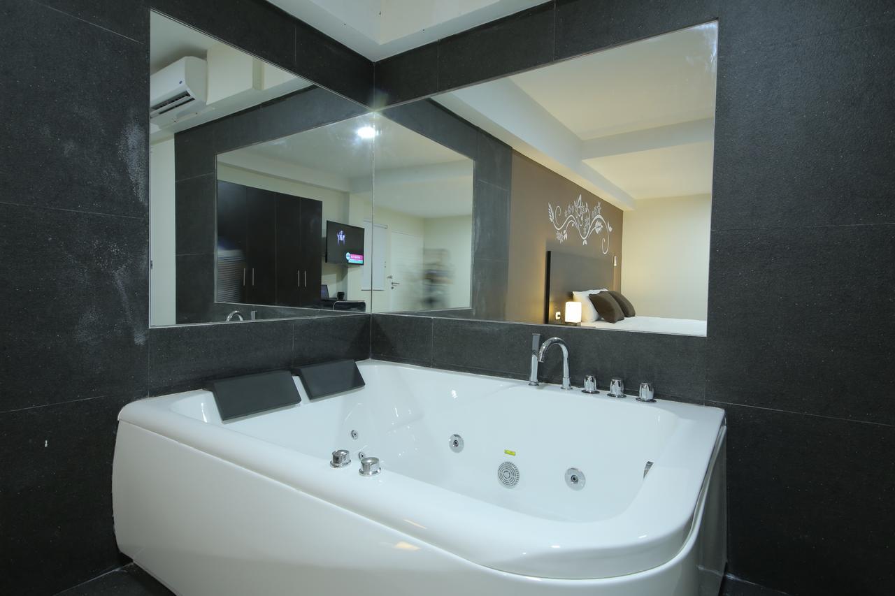 צ'יקלאיו Hotel Solec מראה חיצוני תמונה